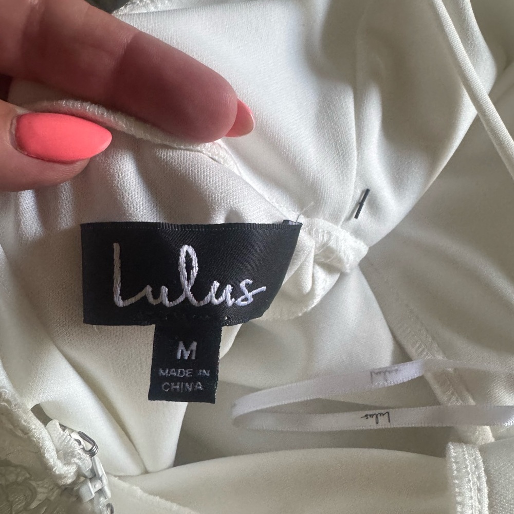 NWT Lulu’s off white wedding/ formal dress - Picture 9 of 10